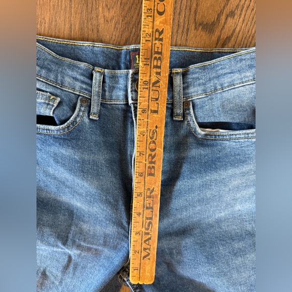 Lee SIZE 26 High Rise Flare Jeans With Retro Styling Medium Wash - Picture 5 of 7